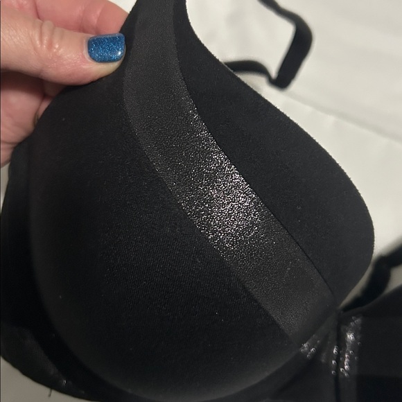 ๐5/$15 Body by Victoria perfect shape bra, black in color - Picture 2 of 7
